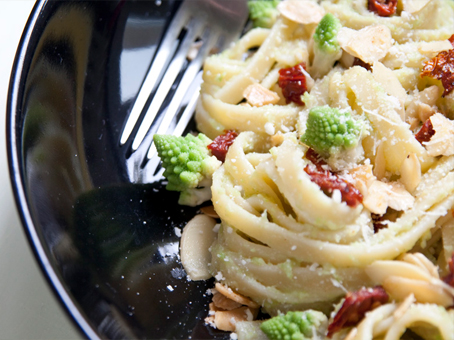 Pesto alle mandorle siciliane