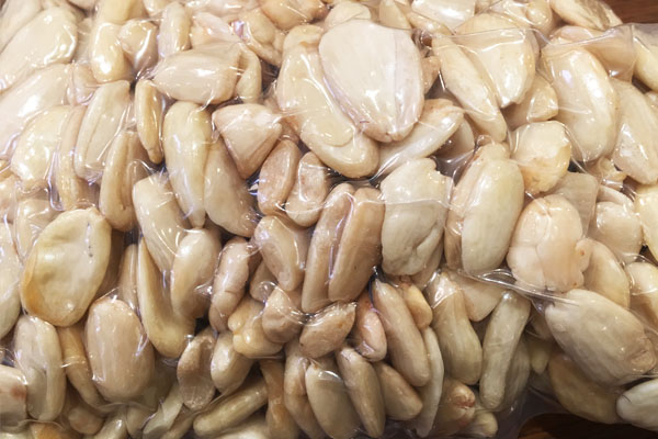 Peeled Avola Almonds