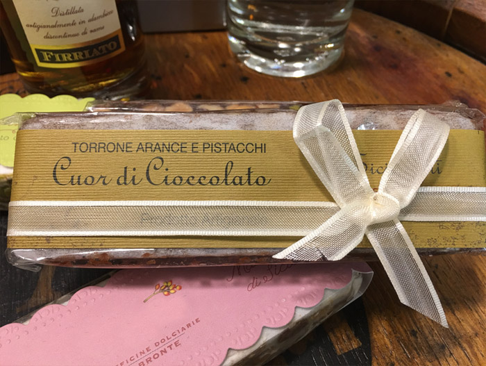 Torrone di Cioccolato, Arance e Pistacchi