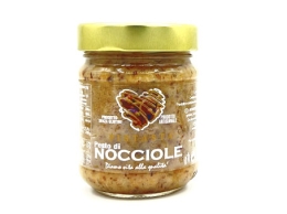 Pesto di nocciole